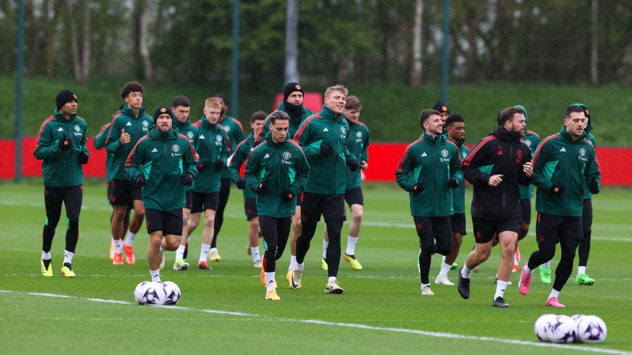 Manchester United Squad in Training