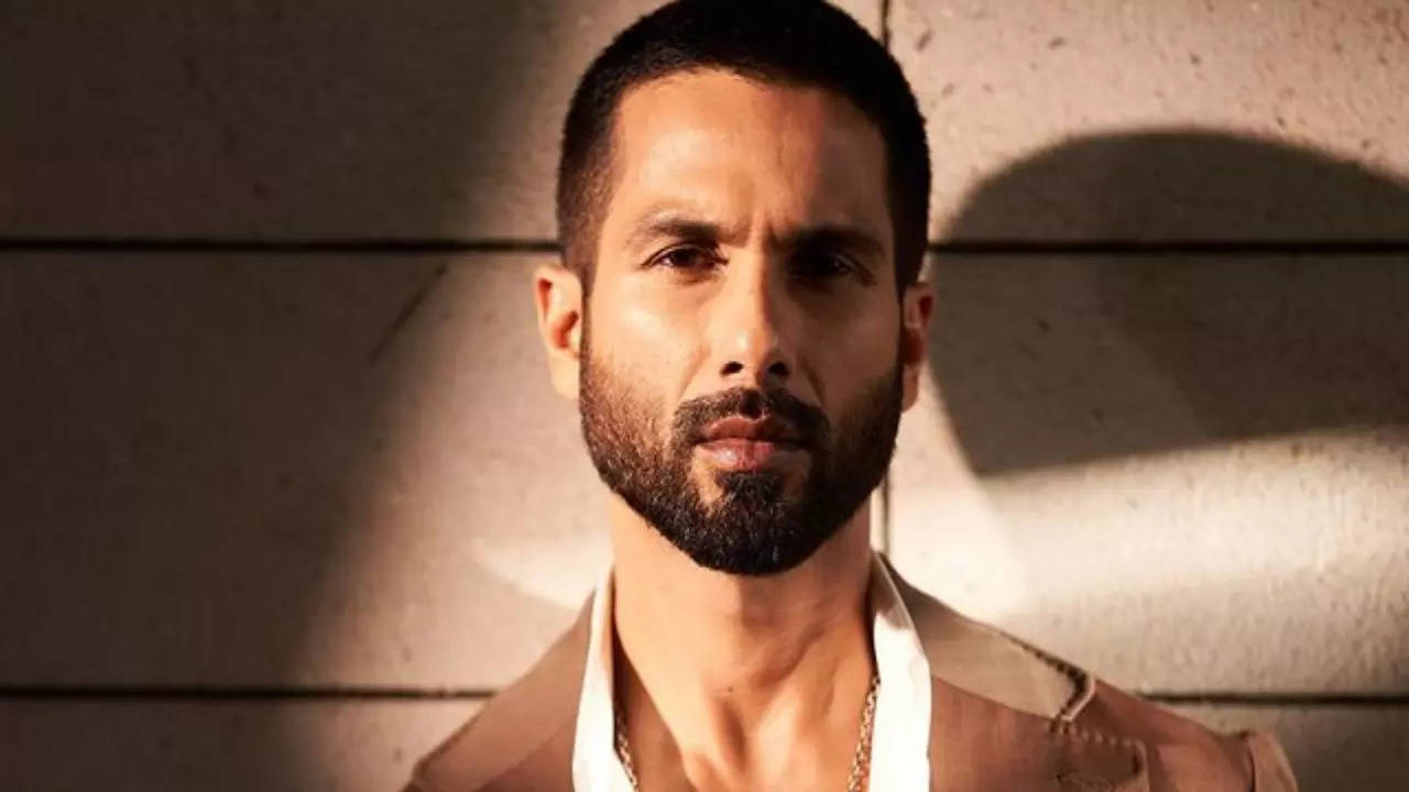 After Shahid Kapoor’s Travel List, What's Next? Urvashi’s Laundary Bill?