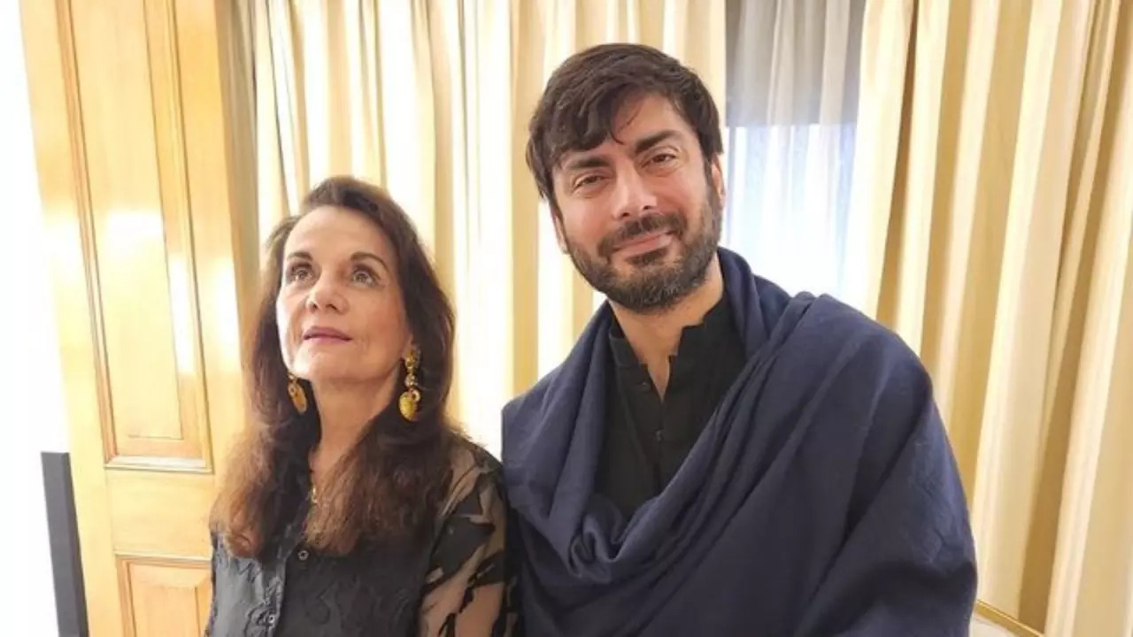 Fawad Khan Reserves Entire Restaurant For Mumtaz