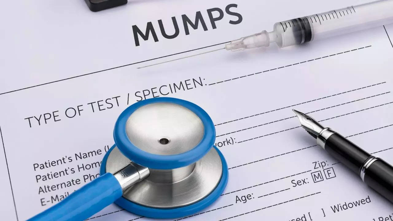 Mumps signs and symptoms