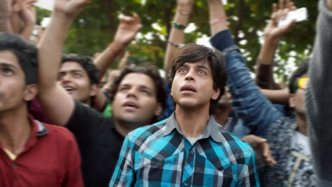 Shah Rukh Khan's Fan: Supreme Court Dismisses Plea Against YRF To Pay Rs 10,000 For Removing Jabra Fan Song