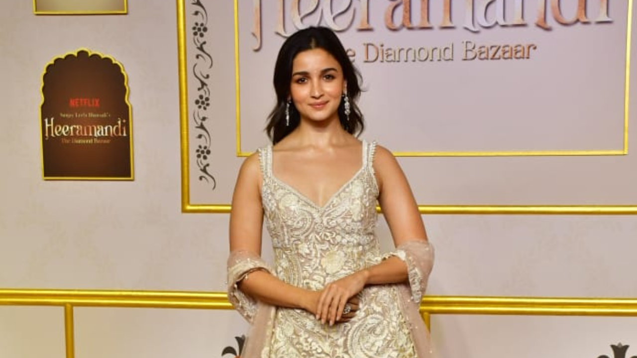 Decoding Alia Bhatt's Look