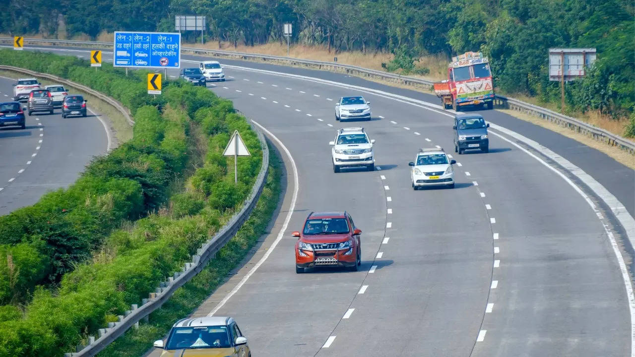 Mumbai-Pune Expressway