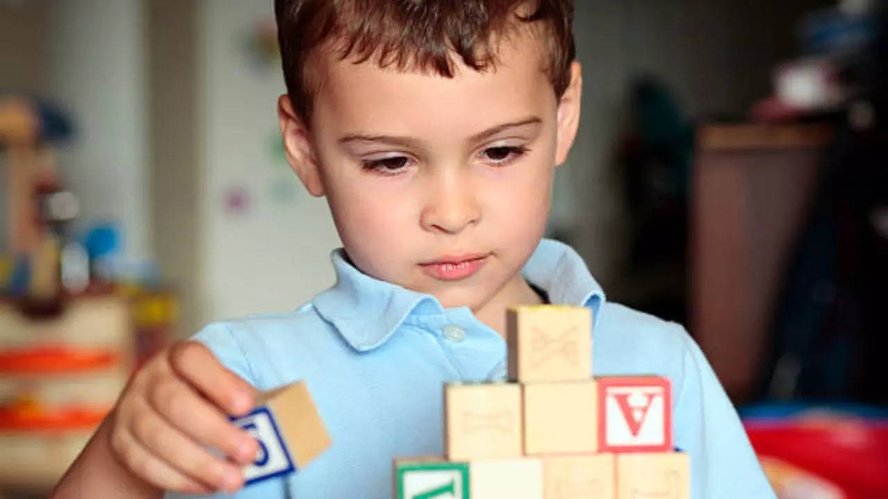 Males Might Be More Likely to Inherit Autism Than Females: Study