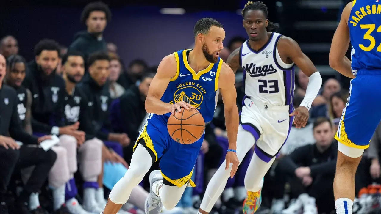 NBA 2024 Stephen Curry Wins Clutch Player Of The Year, Adding To