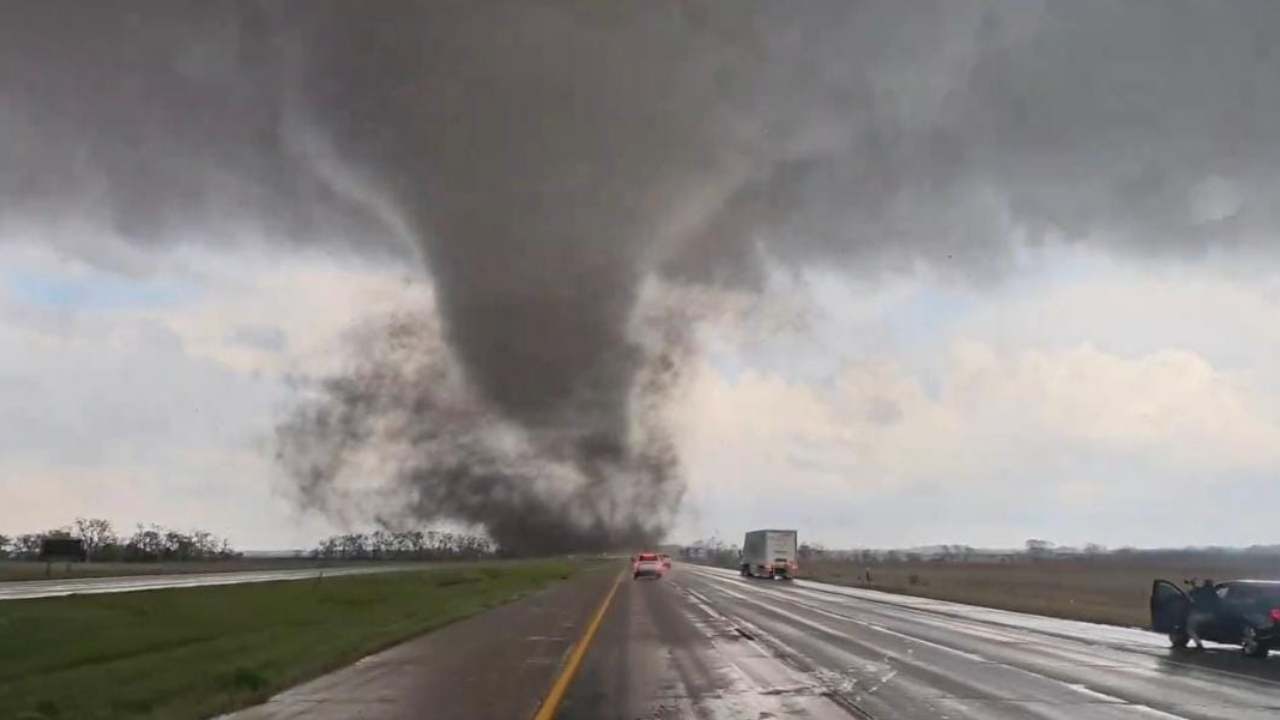 Massive Tornado In Lincoln, Nebraska