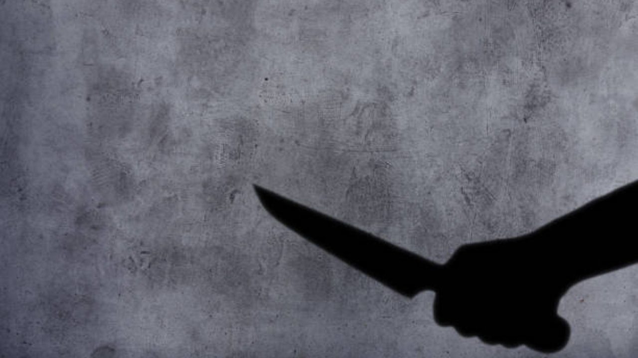 3 Men Attack 12 With Machetes In Chennai Neighbourhood