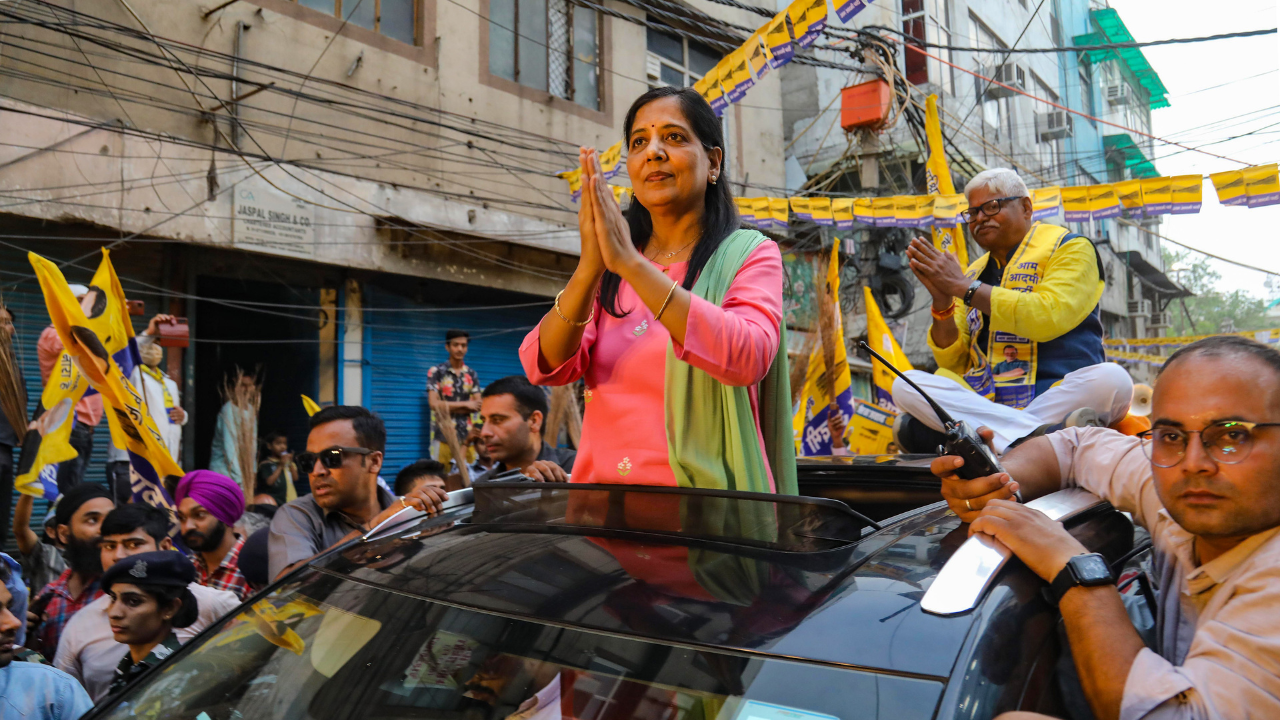 Sunita Kejriwal Roadshow