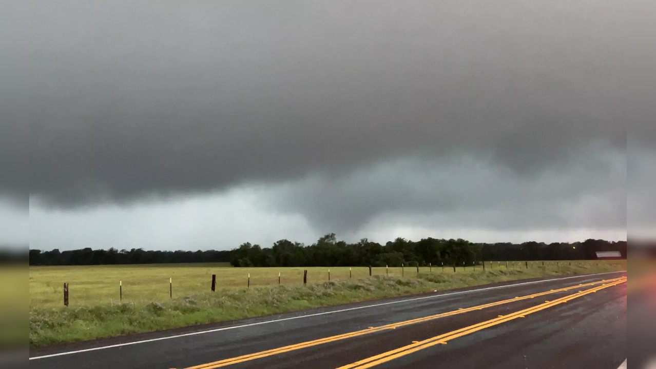 Madisonville Tornado: Twister Hits Texas City, Palestine And College ...