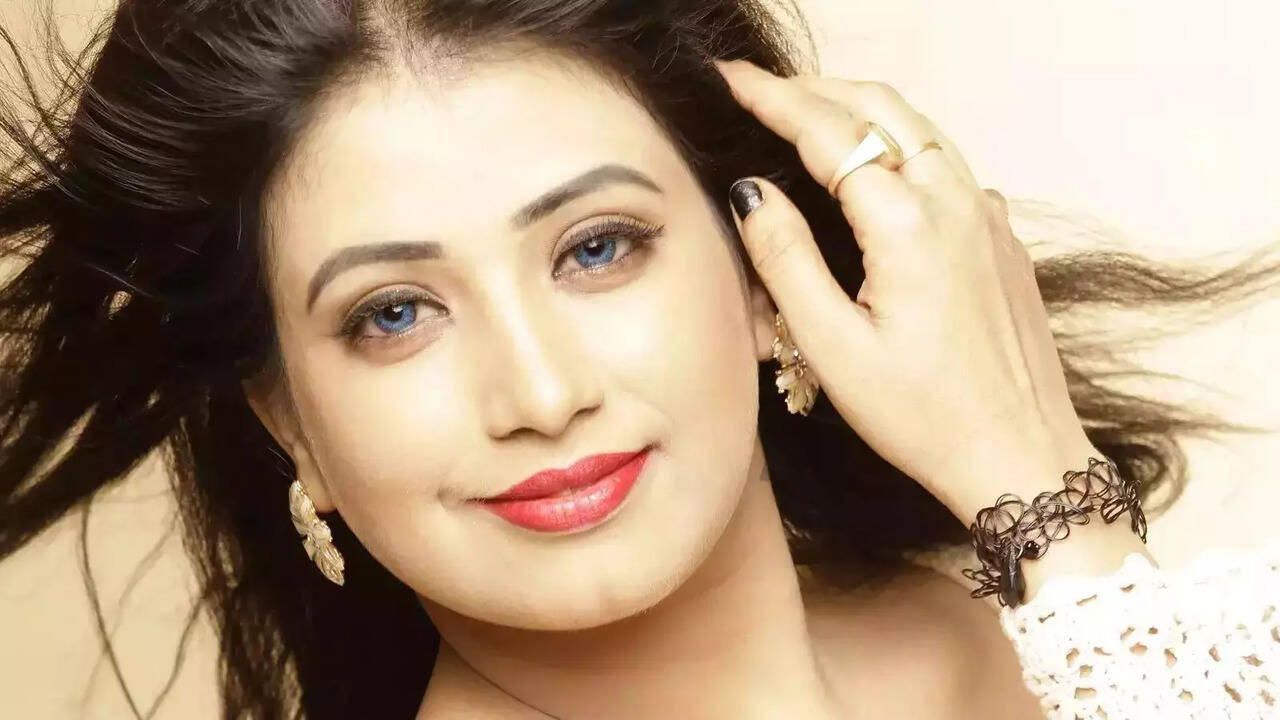 Bhojpuri Actress Amrita Pandey Dies By Suicide, Shares Cryptic Note Hours Before Death