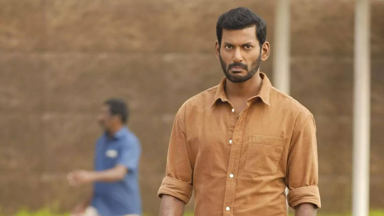 Vishal in Rathnam