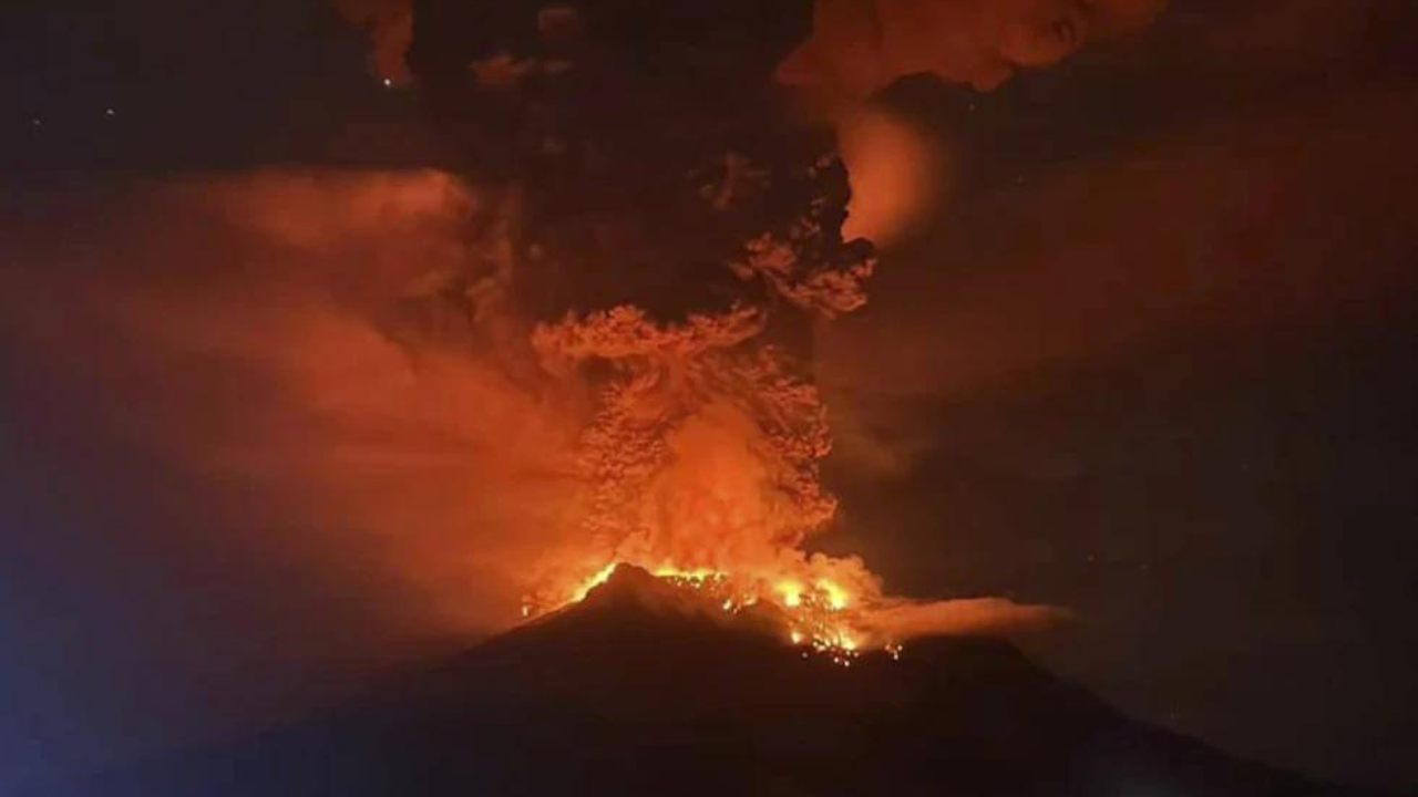 Indonesia's Ruang Volcano Erupted On Tuesday Evening With Glistening Molten Lava