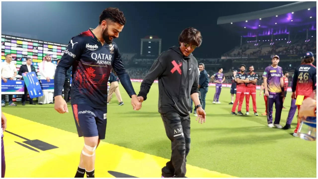 ''Virat Kohli Is Our Daamad'', Shah Rukh Khan Shows Love For Ex India Captain