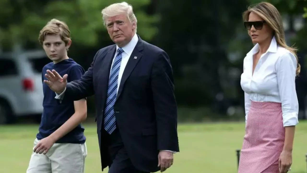 Donald Trump with Barron and wife Melania.