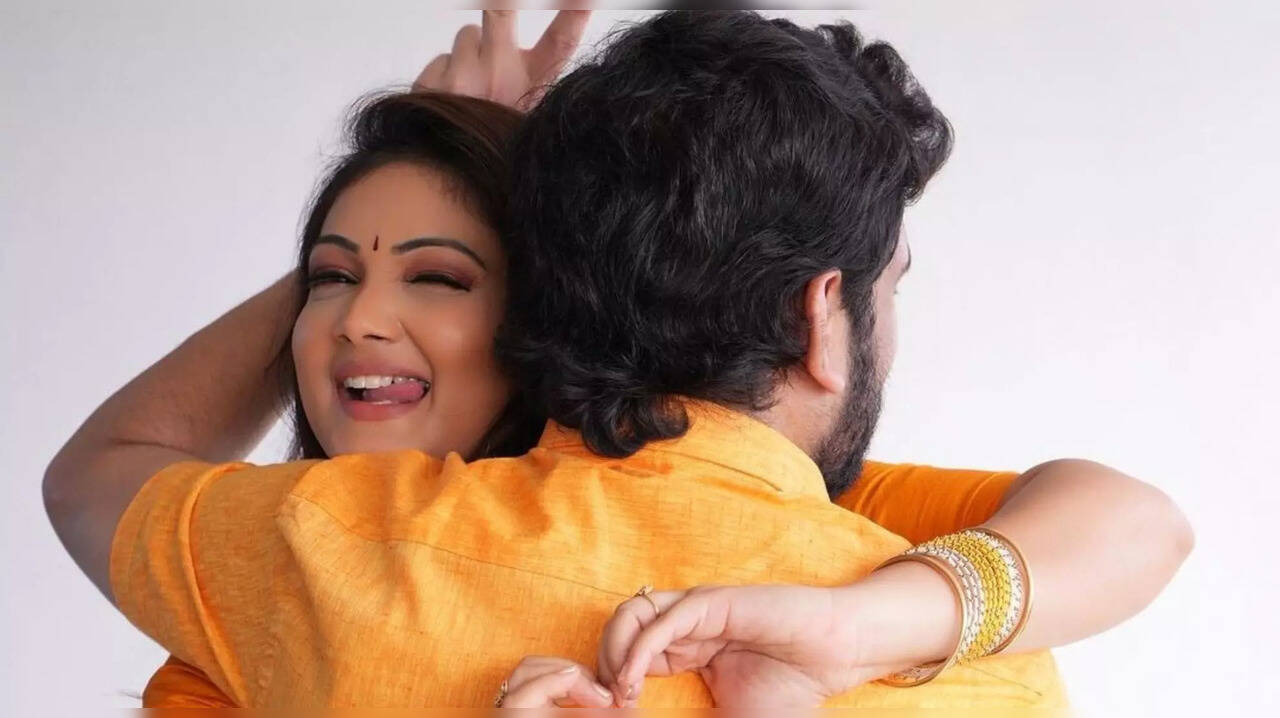  சீரியல் நடிகை பிரியங்கா நல்காரியின் விவாகரத்து கதை என்ன ஆனது தெரியுமா? 