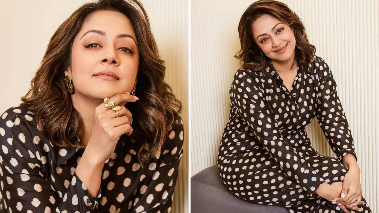  45 வயதிலும் அதே இளமையோடு வசீகரிக்கும் ஜோதிகாவின் லேட்டஸ்ட் க்ளிக்ஸ்! 