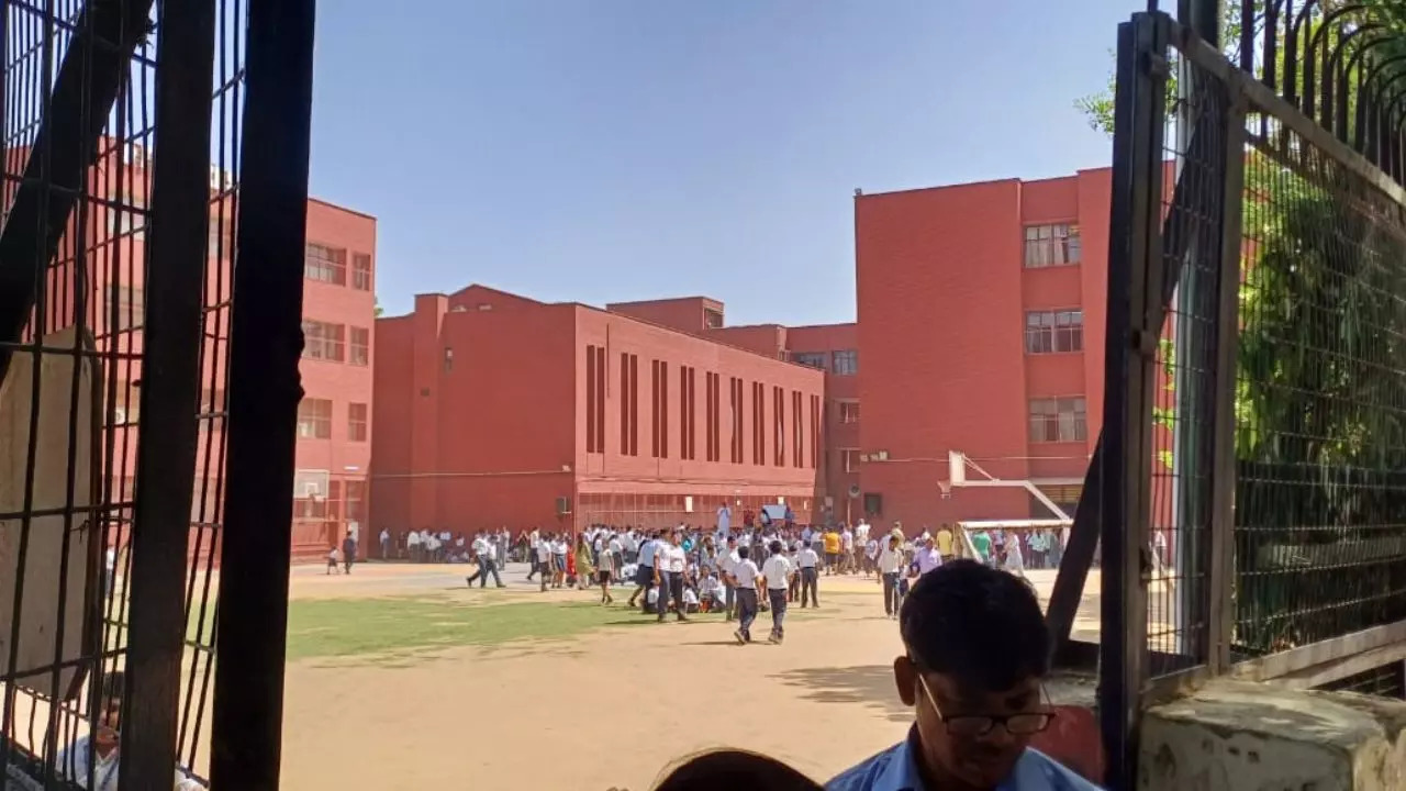 Delhi School