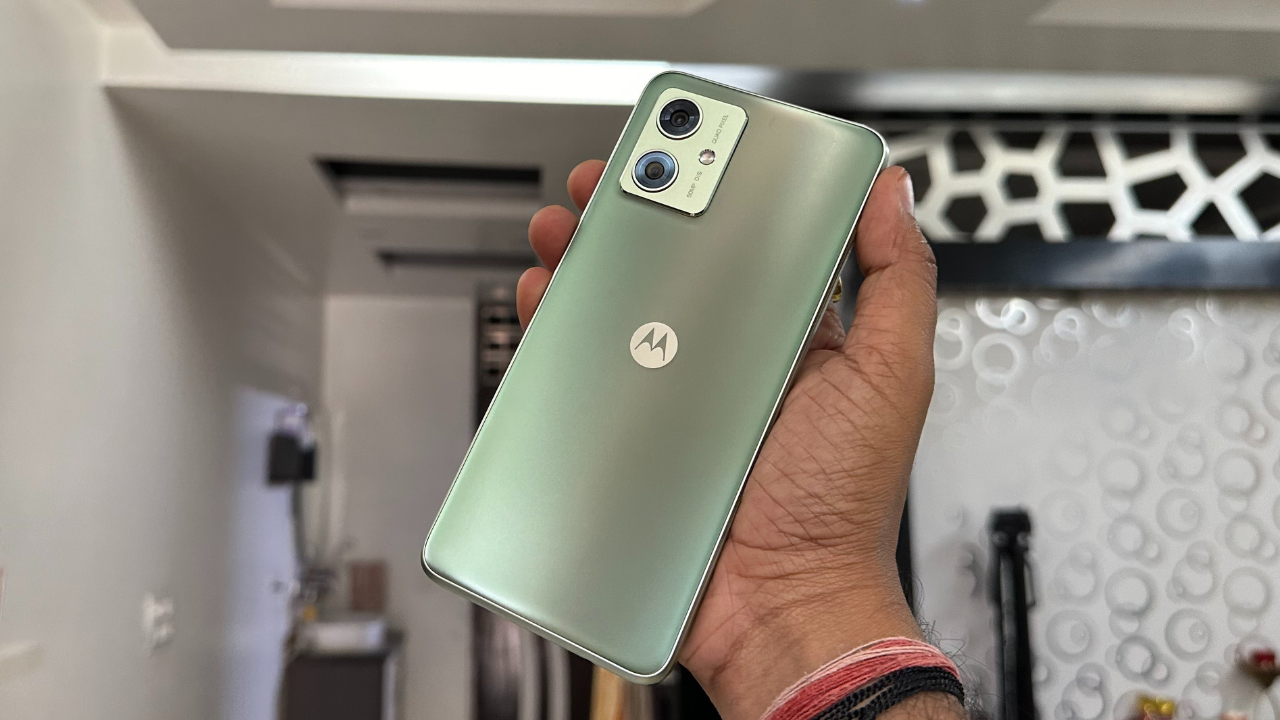 Moto G64 Review