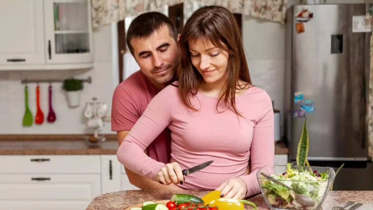 Top Reasons Why You Should Cook More With Your Partner