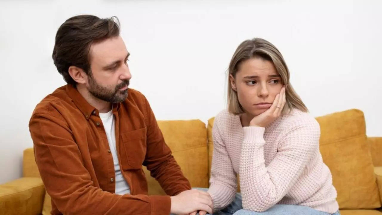 Signs You And Your Partner Should Take Couple Therapy