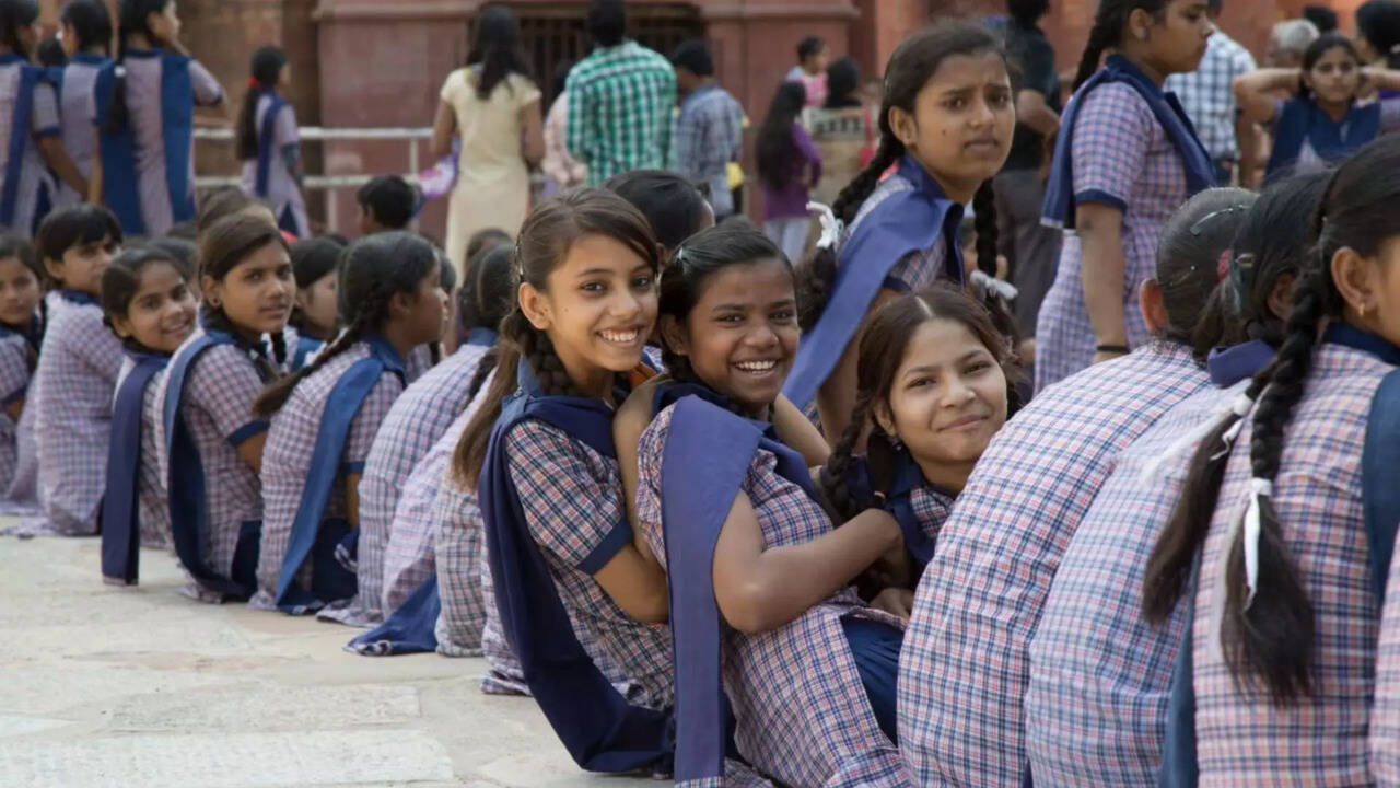  கோடை விடுமுறையில் சிறப்பு வகுப்புகள் நடத்தினால் கடும் நடவடிக்கை.. அரசு எச்சரிக்கை 