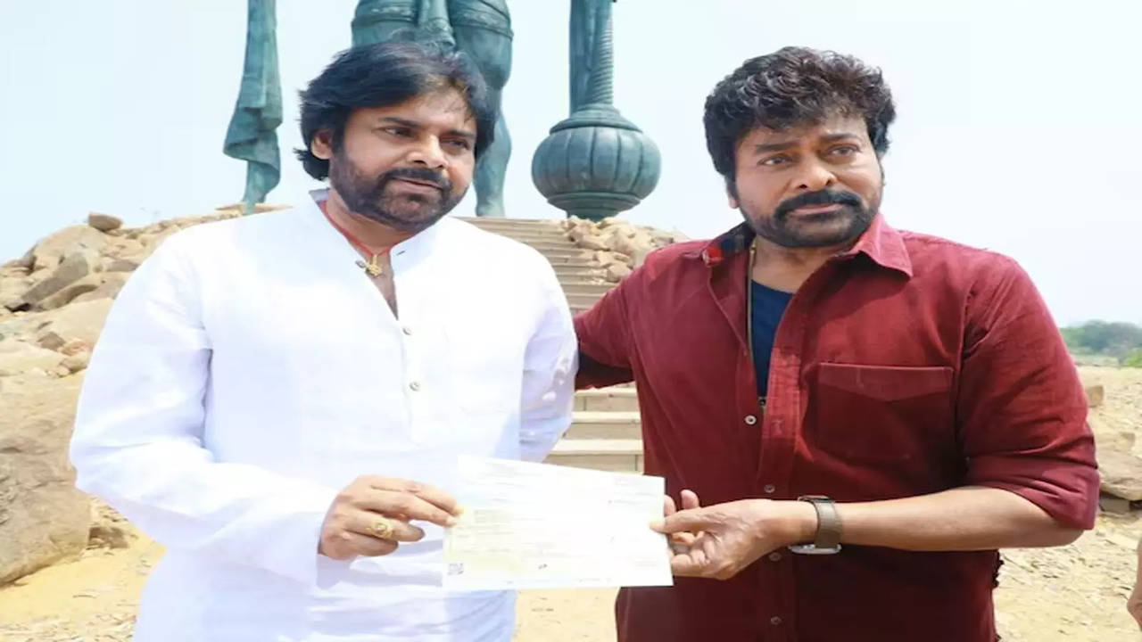 Pawan-Kalyan-and-Chiranjeevi