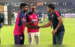 Parth Jindal Sanju Samson Shake Hands Moments After DC Owners Out Hai Out Hai Shout At RR Captain  WATCH