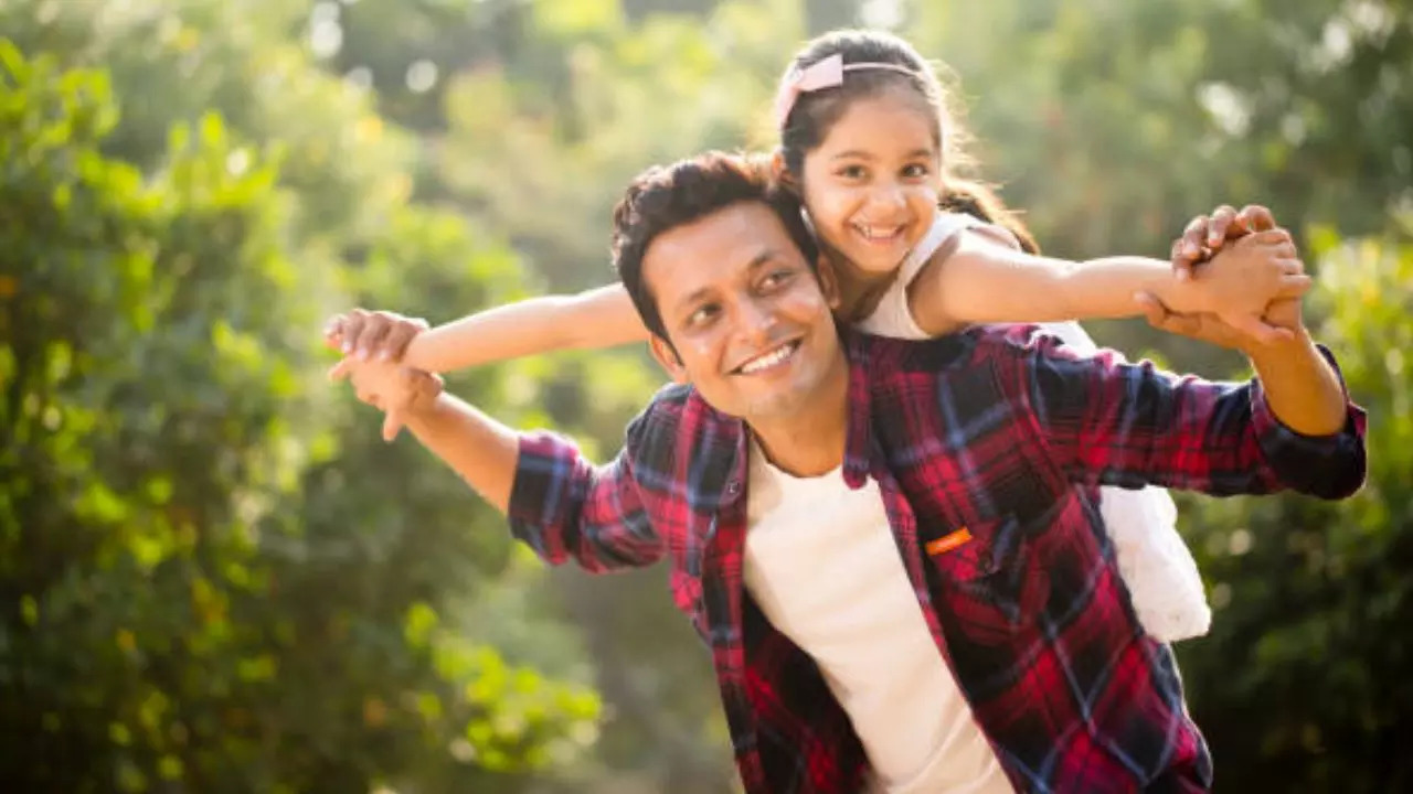 Role Of Fathers In Raising Strong And Confident Daughters