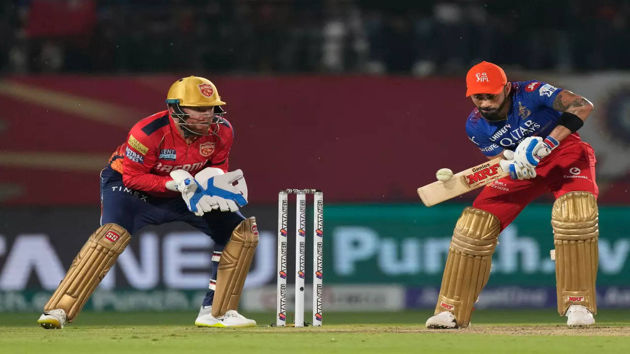 Virat Kohli in action against Punjab Kings