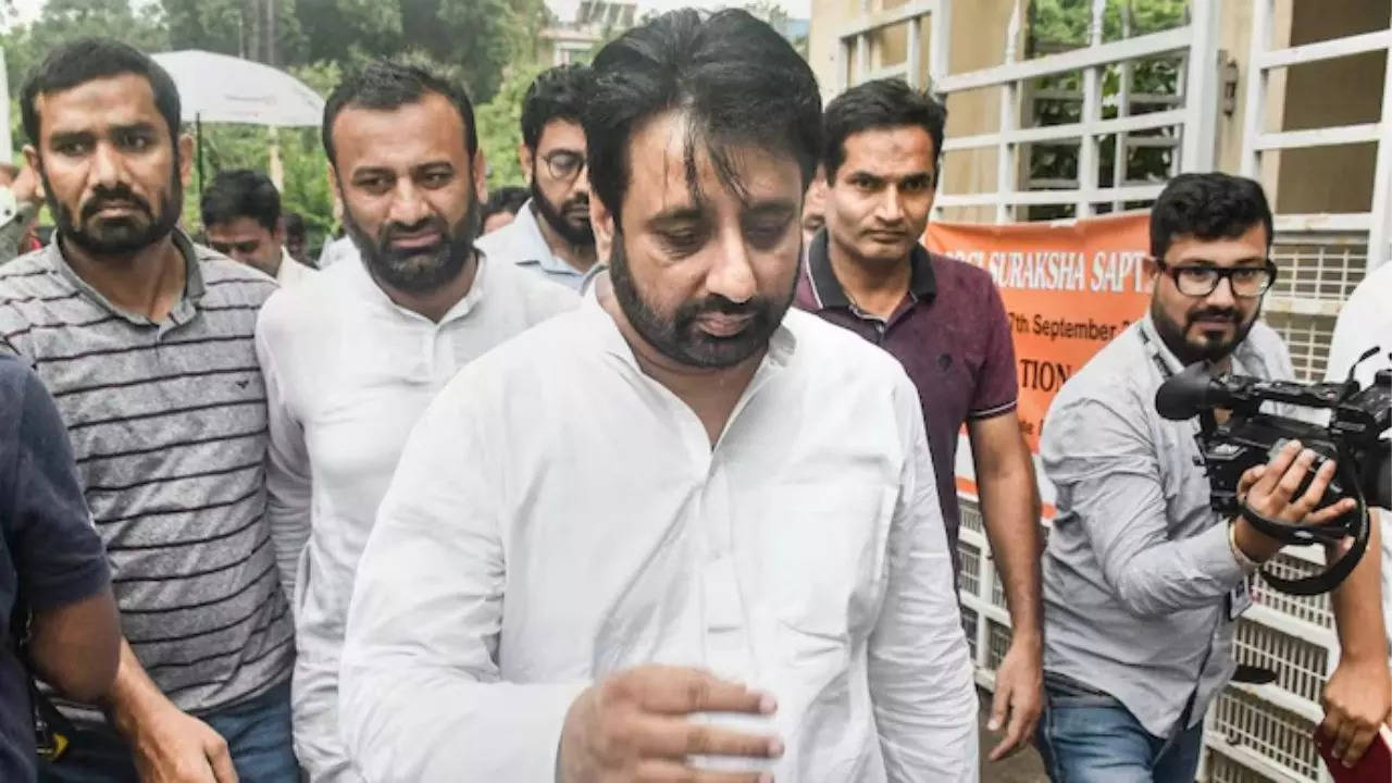 amanatullah khan