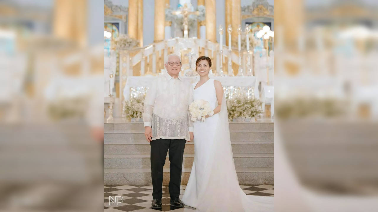 Angelica Chua ties the knot with Batangas Governor Hermilando Mandanas