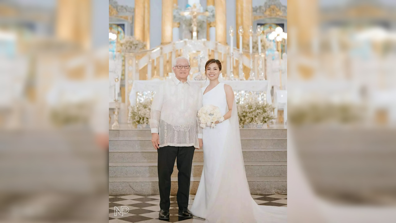 Angelica Chua ties the knot with Batangas Governor Hermilando Mandanas