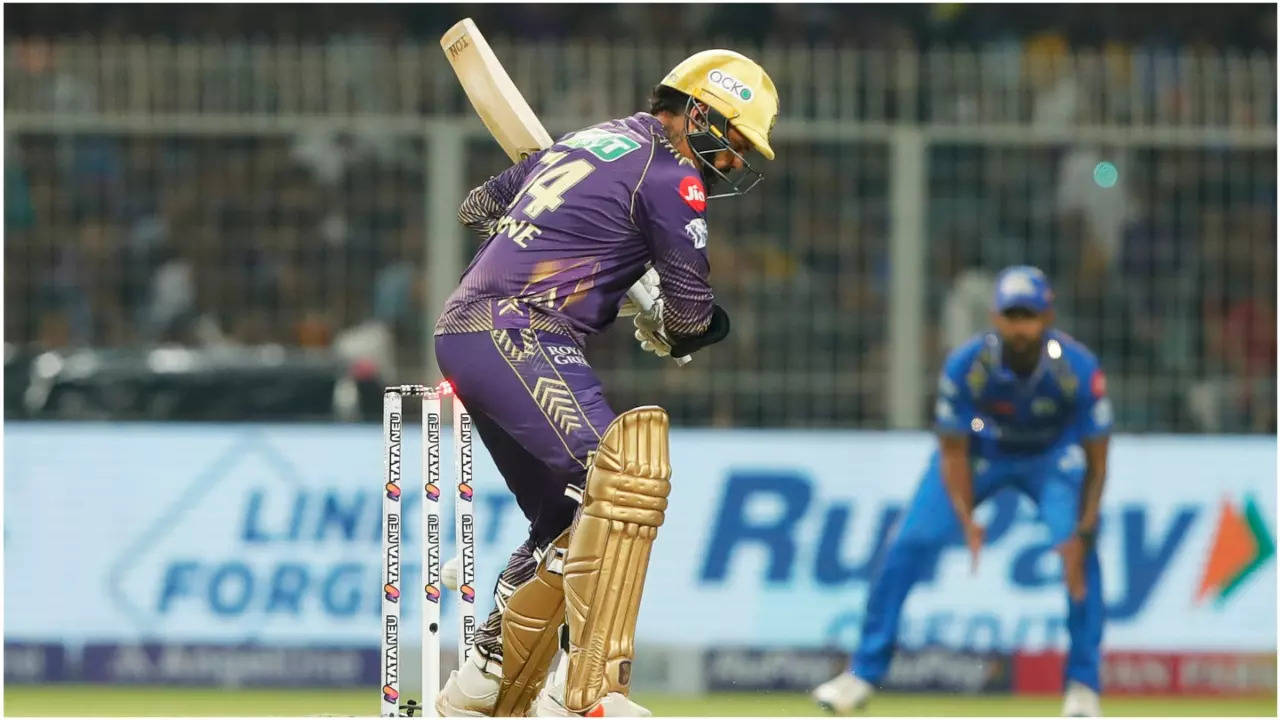 Sunil Narine Achieves UNWANTED Record During KKR vs MI IPL 2024 Match : Check Deets