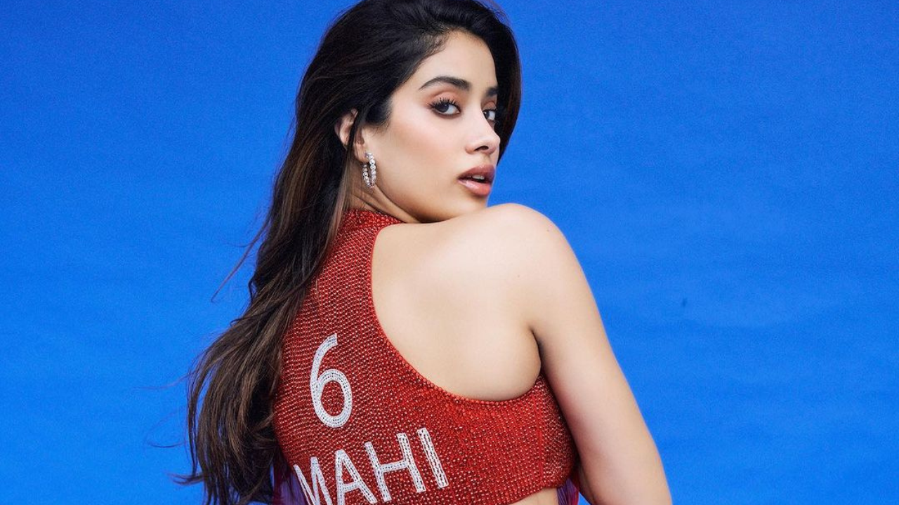 Janhvi Kapoor embraces method dressing