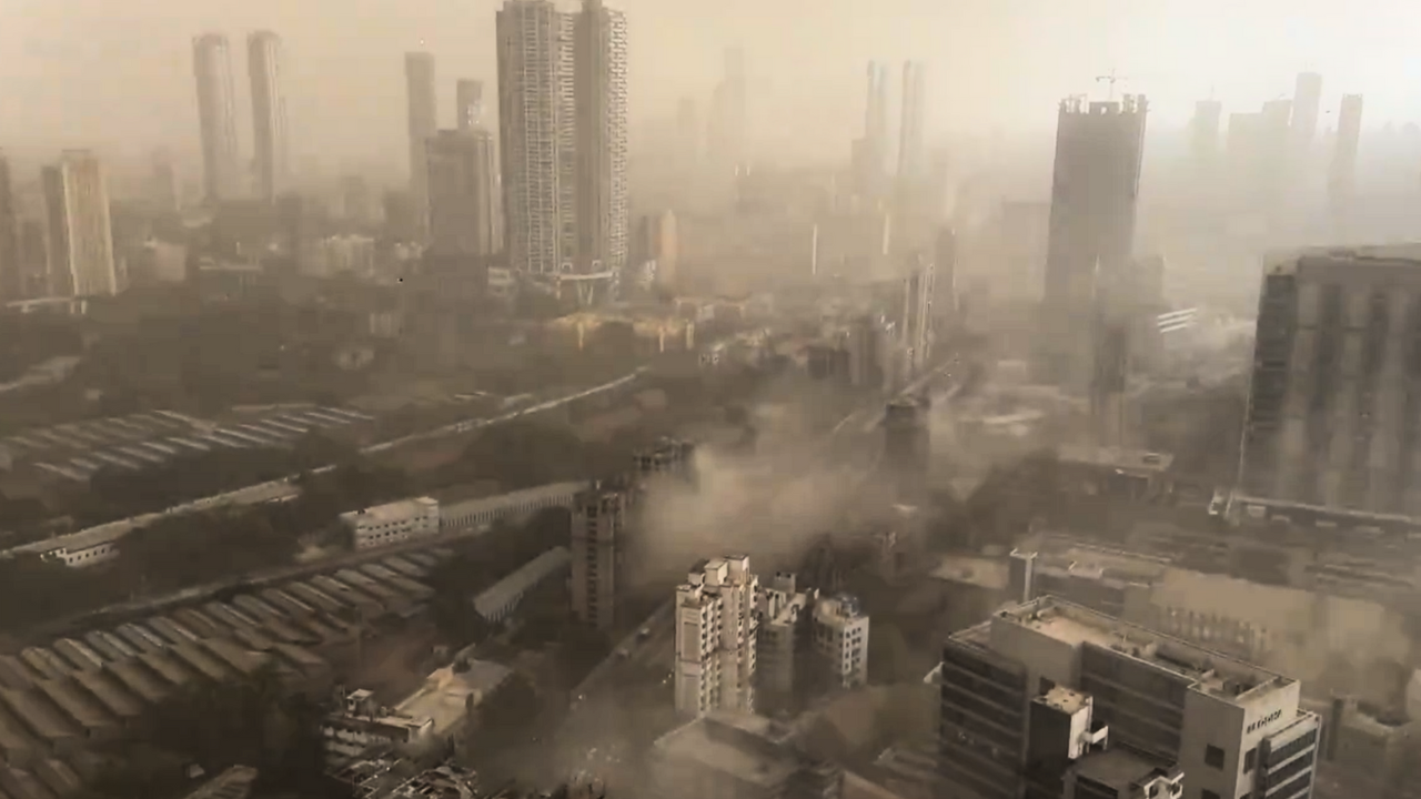 Mumbai Dust Strom: Video of Dust Storm in Mumbai's Lower Parel Area ...