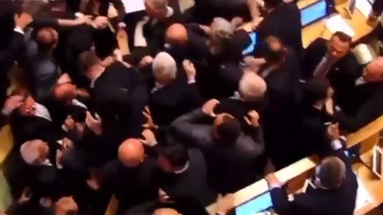 Georgia's Parliament Erupts Into Chaos As Fight Breaks Between Lawmakers Over Foreign Agents Bill | Video