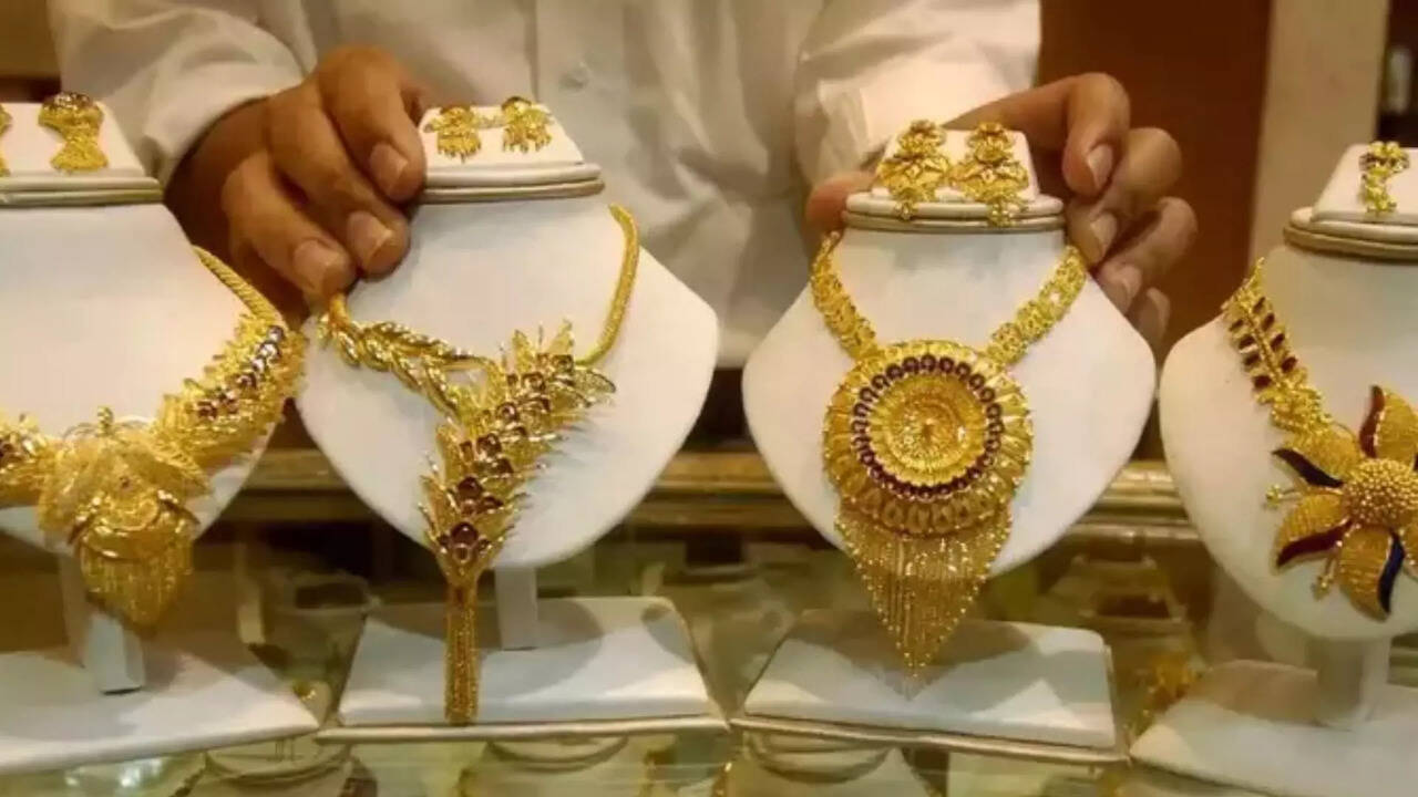  தங்கம் விலை மீண்டும் அதிரடி உயர்வு.. இன்றைய விலை நிலவரம் இதோ 