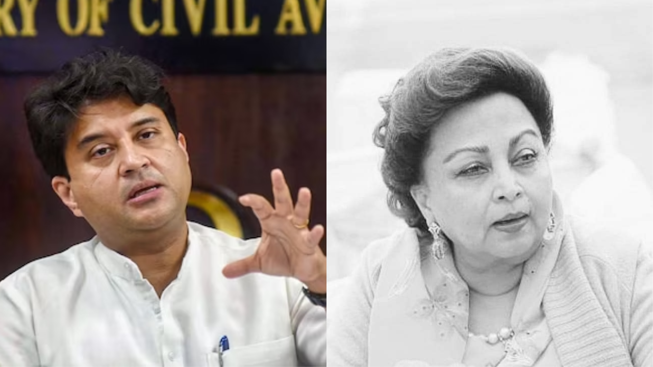 Jyotiraditya Scindia's mother dies.