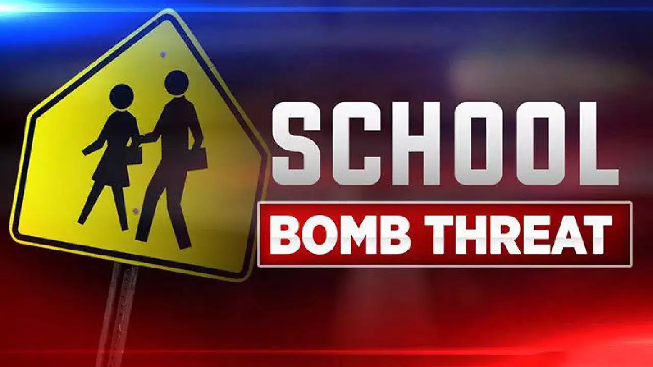 Several schools in Kanpur received bomb threat