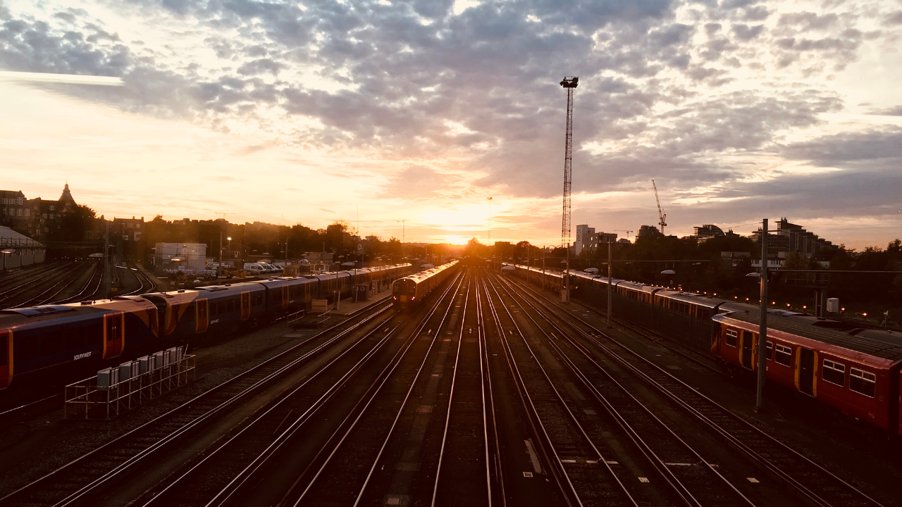 Rail track 