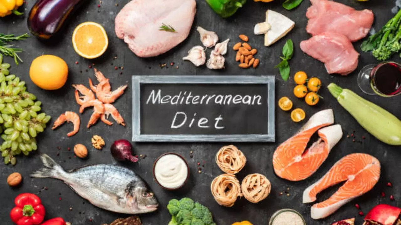 Can Mediterranean Diet Reduce Symptoms of Stress and Anxiety? Expert Answers
