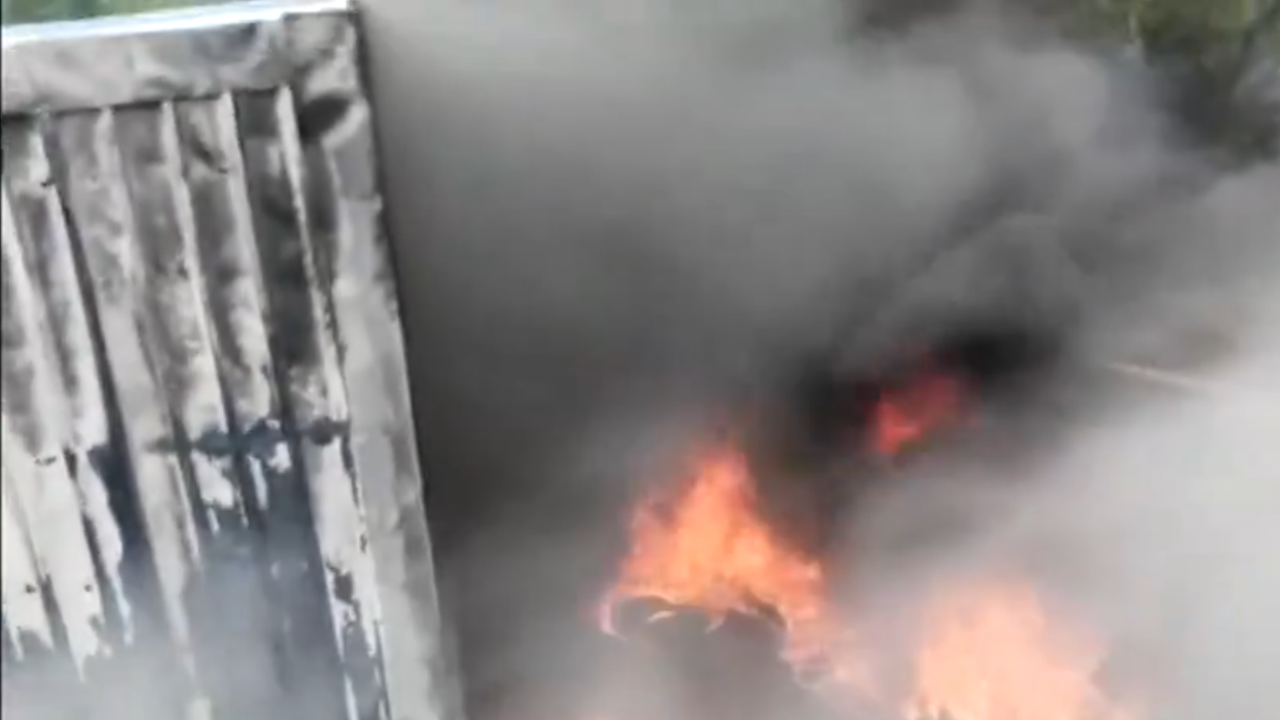 VIDEO: Massive Fire Breaks Out In Tyre Factory In Ajmer