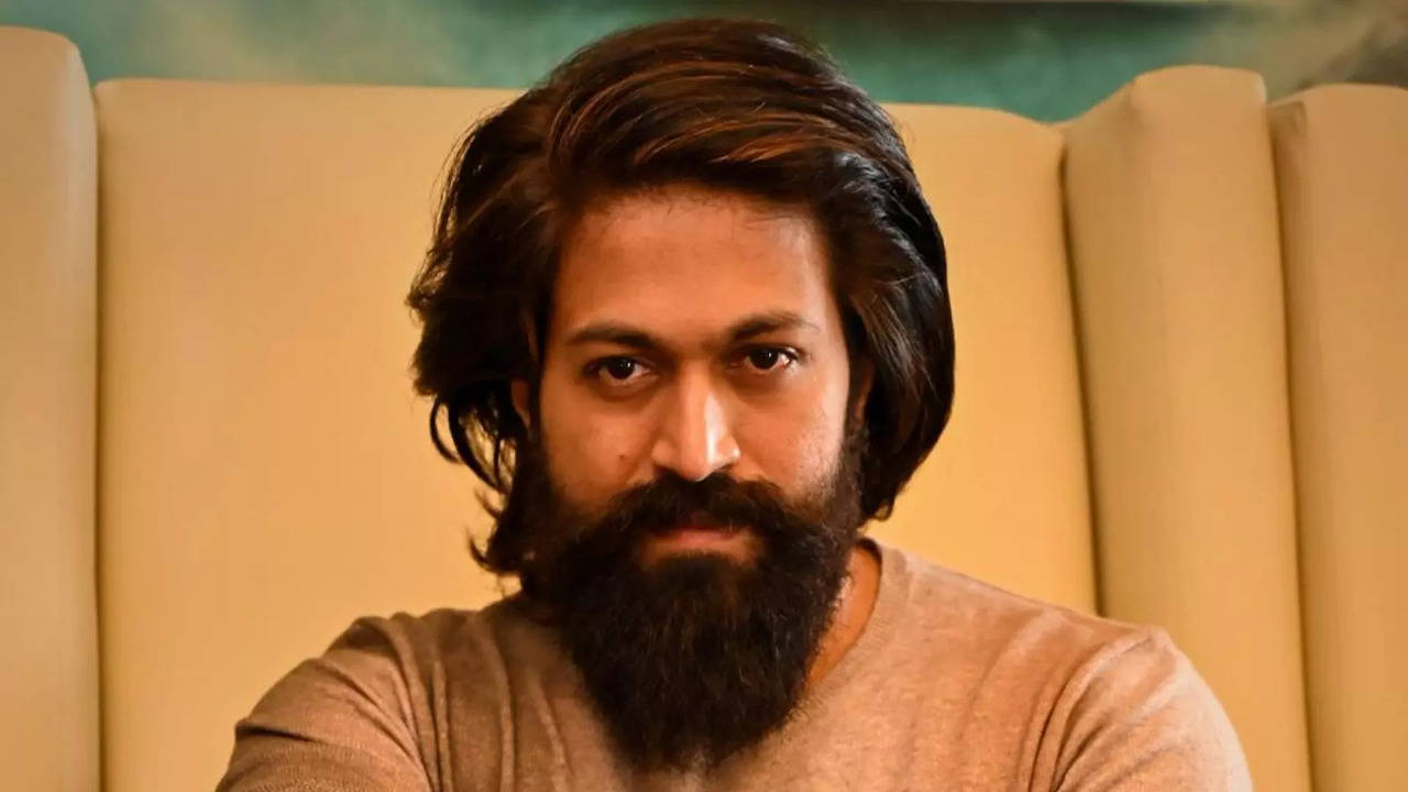 Is Yash’s Outfit In Nitesh Tiwari’s Ramayana Made Of Real Gold? Here’s What We Know