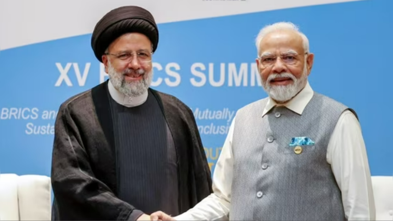 PM Modi with Iran's President Seyed Ebrahim Raisi (File Photo)