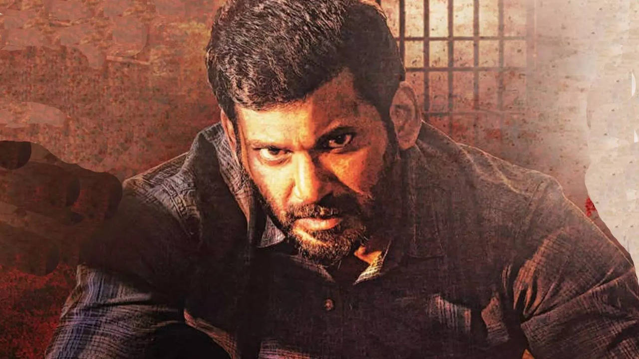 Vishal in Rathnam