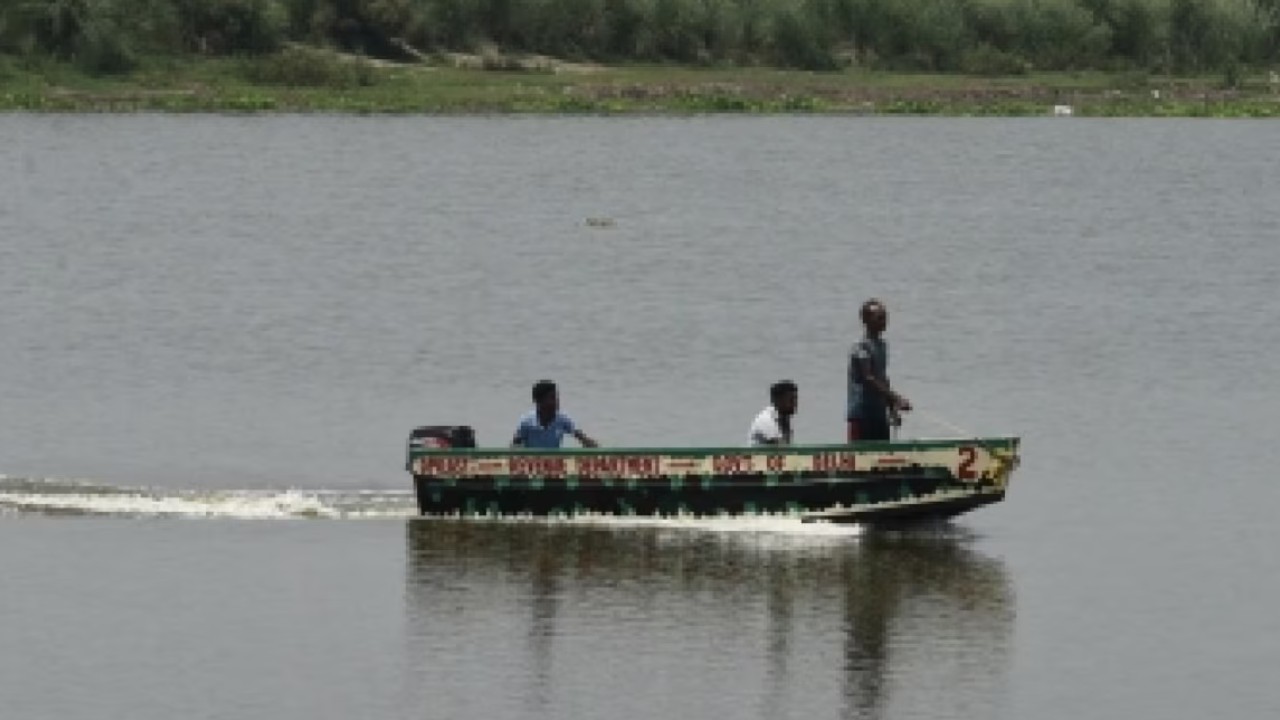 Boat sank in Bhima 