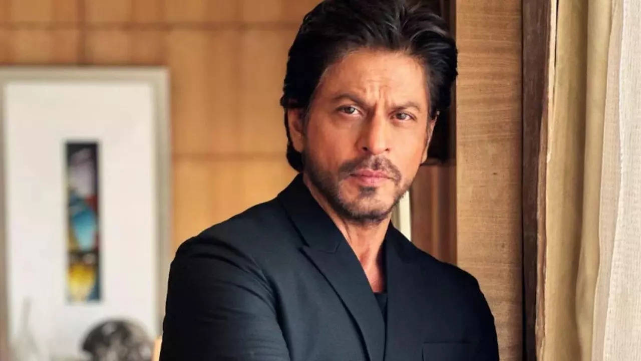 Shah Rukh Khan HOSPITALISED Post KKR Vs SRH Match In Hyderabad, Discharged After Dehydration Diagnosis