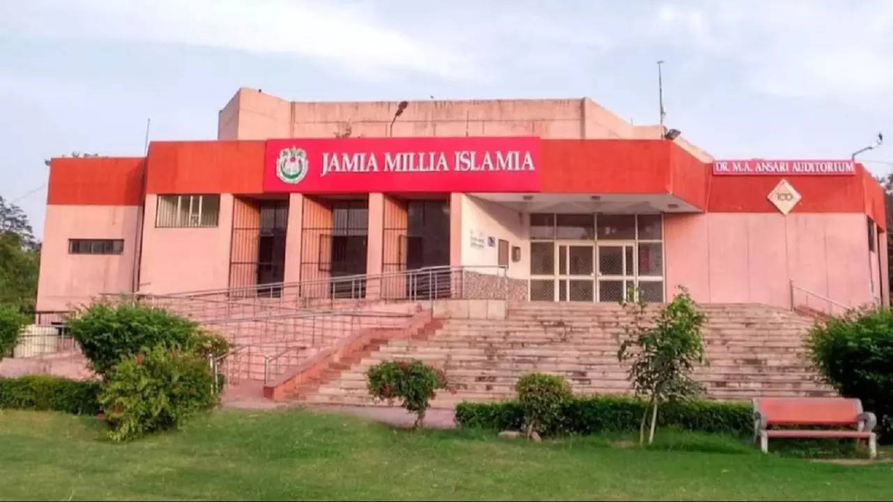 jamia millia islamia