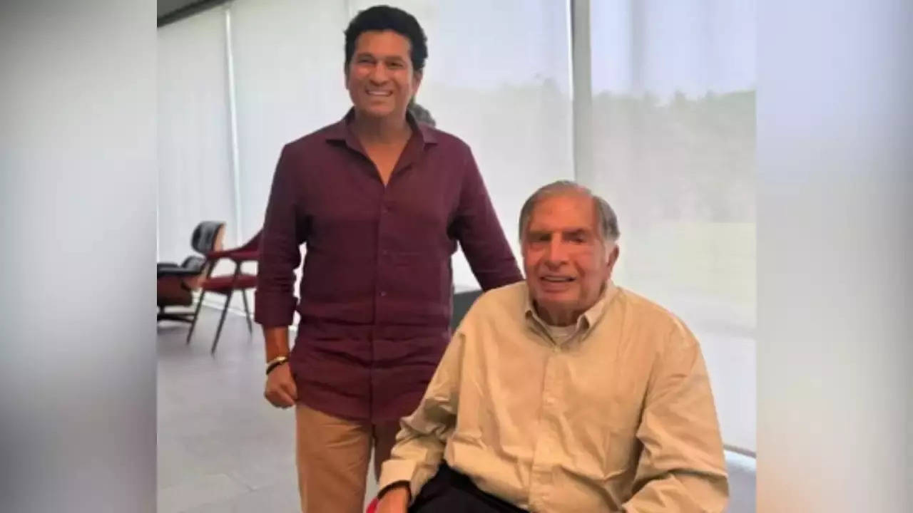 sachin tendulkar share picture with ratan tata