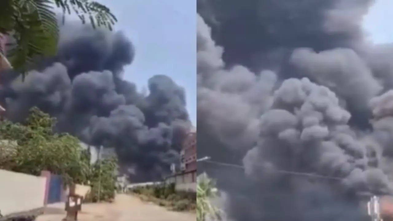 Fire breaks out due to a boiler explosion in a factory located in the MIDC area in Dombivli.